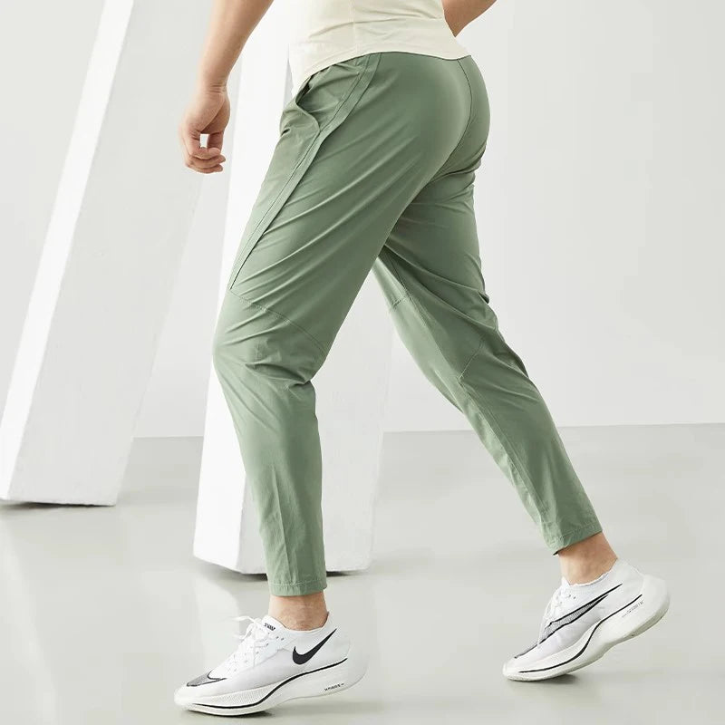 Calça Masculina Fina e Elástica, Para Corridas, Treinos e Uso Casual